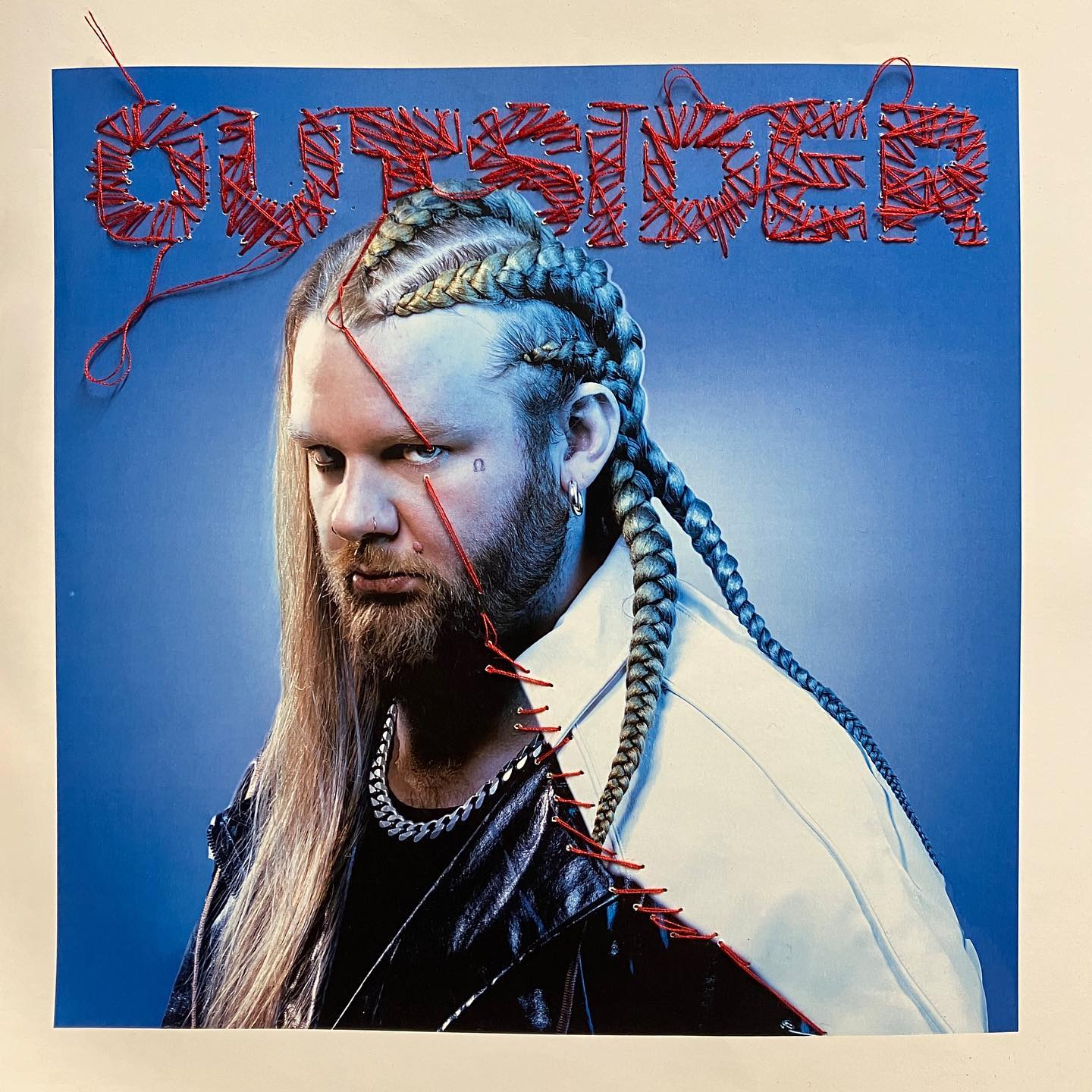 Outsider — copertina cucita a mano, stampa fisica completa